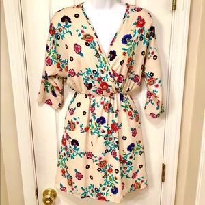 Lulu's Marcelle floral print tea dress  Sz S